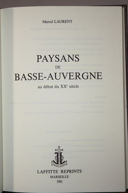 [AUVERGNE]. 13 volumes reliés, dont : 
Des...