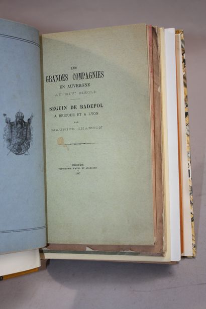 [AUVERGNE VARIA]. 2 forts vol. in-8. Demi-basane...