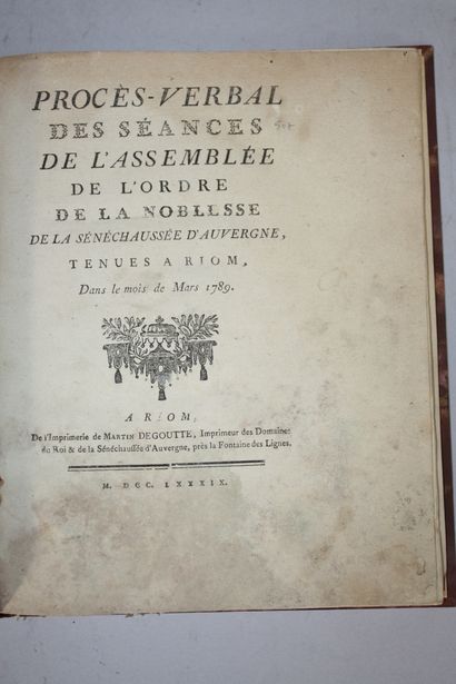 [Auvergne Révolution]. 2 volumes :
Recueil...