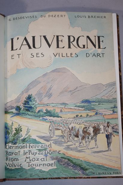 [AUVERGNE]. 13 volumes reliés, dont : 
Des...