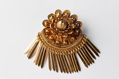 Yellow gold (750 thousandths) filigree and...