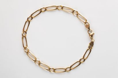 Bracelet maille cheval alternée d’un maillon...