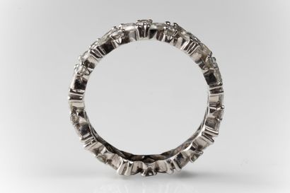 Wedding band in platinum (850 thousandths)...