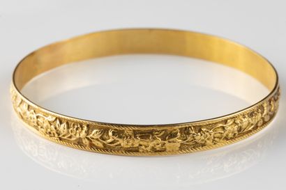 Antique yellow gold (750 thousandths) bangle...