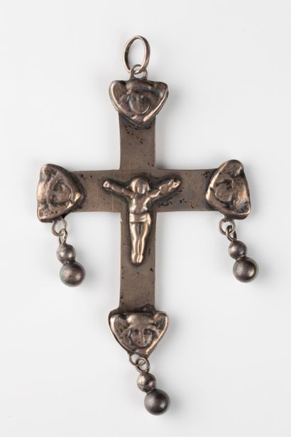 Large regional cross pendant in silver (800...