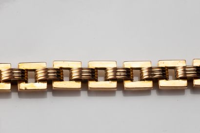 Square links alternating with gadroons bracelet...