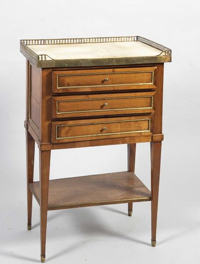 Quadrangular-shaped chiffonière table in...