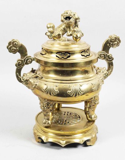 VIETNAM - Circa 1900
Important tripod incense...