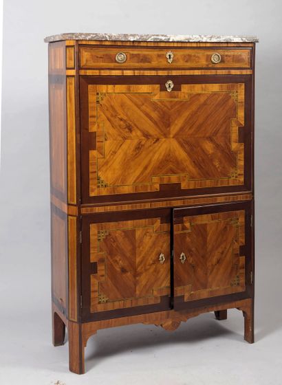 Rosewood inlaid with stained-wood Greek-style...