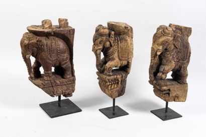 INDIA - Early 20th century
Three architectural...