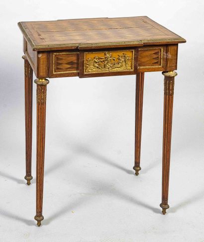 Quintrangular mahogany and mahogany veneer...