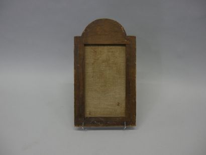 Late 17th century school,
Virgin and Child,
curved...