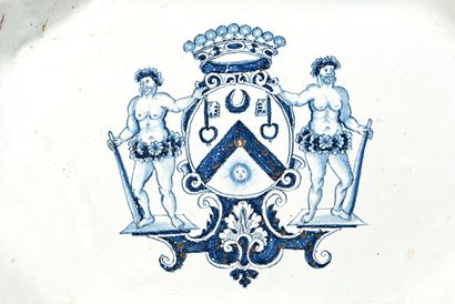 CLERMONT-FERRAND - 

Grand plat octogonal...