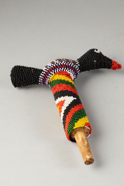 CAMEROON - BAROUN (?)
Wooden wine bottle...