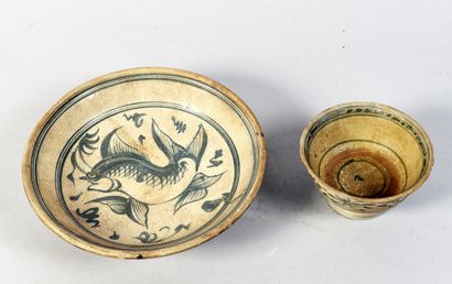 VIETNAM - 15th / 16th century
Stoneware bowl...