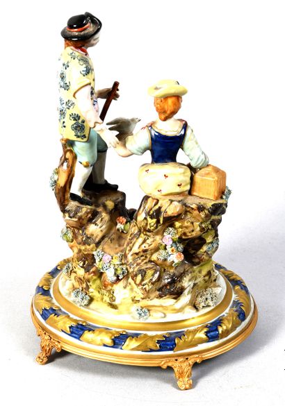 NAPLES, Capodimonte
Groupe en porcelaine...