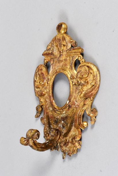 Plaque de lumière en bois sculpté et doré...