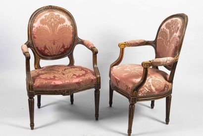 Pair of medallion-back cabriolet armchairs...
