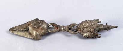 TIBET - 20th century
Large metal phurbu,...