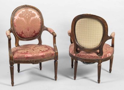 Pair of medallion-back cabriolet armchairs...