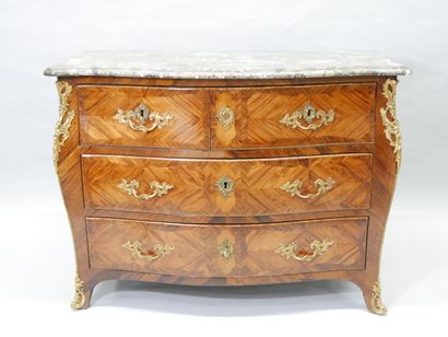 Rosewood veneered curved commode in violet...