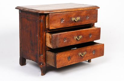 Louis XV style master's chest of drawers...