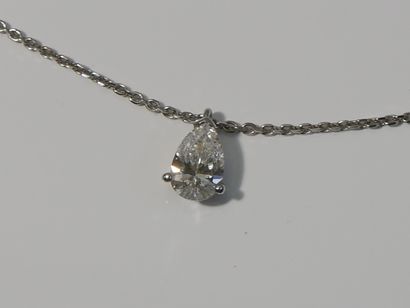 Set in white gold (750 thousandths):
Pendant...