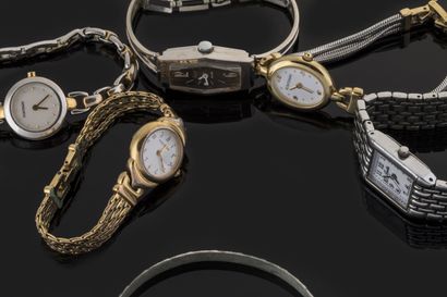 Lot de bijoux et montres fantaisie: 6 montres...
