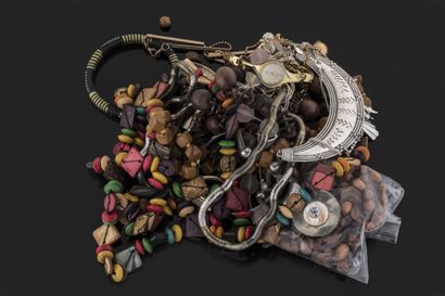 Large lot of costume jewelry including: 
bangles,...