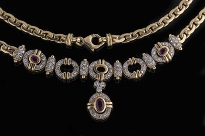 Yellow and two-tone gold necklace (750 thousandths)...