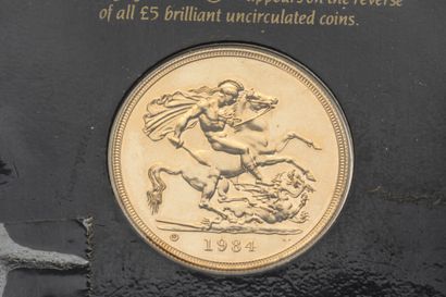 Elizabeth II gold coin, 1984 
Weight : 39,9...