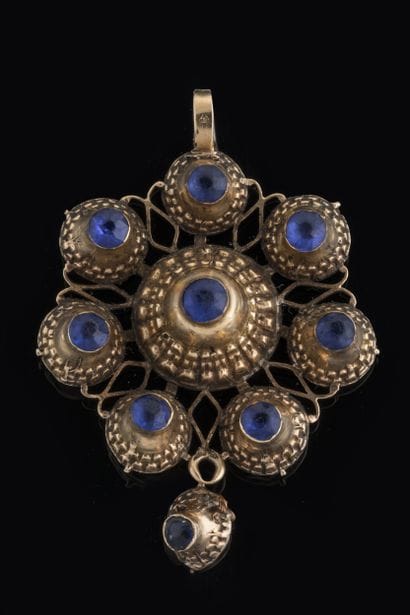 Rare Auvergnat pendant from Le Puy en Velay...