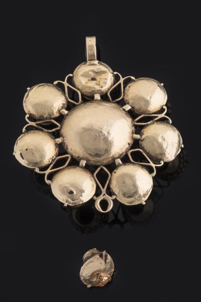 Rare Auvergnat pendant from Le Puy en Velay...