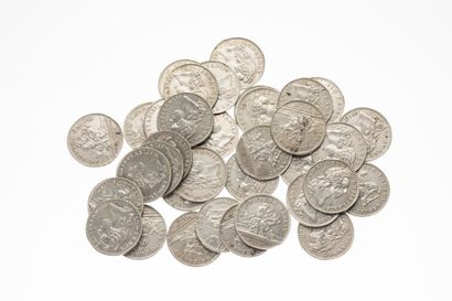 35 Extraordinaire des Guerres tokens in 950/°°°...