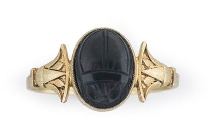 Yellow gold (750 thousandths) scarab ring...