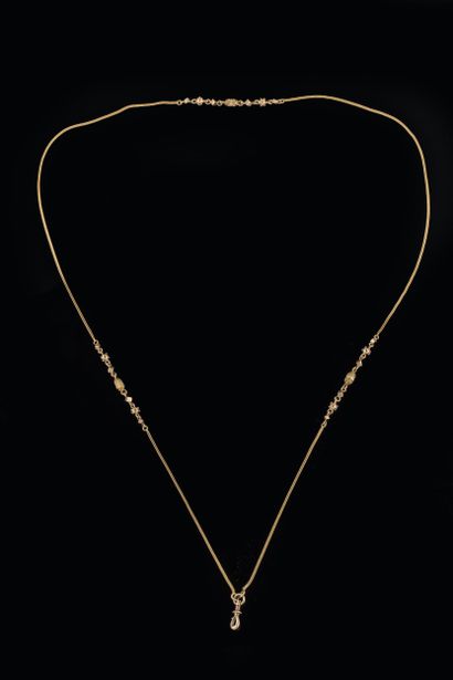Yellow gold (750 thousandths) watch chain...