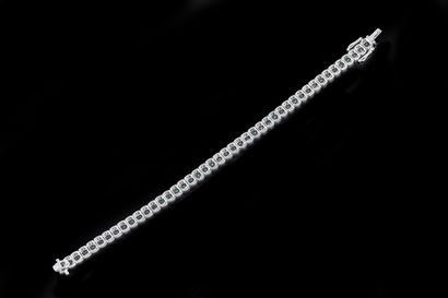 Ribbon bracelet in white gold (750 thousandths)...
