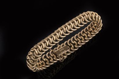 American link style bracelet with interlaced...