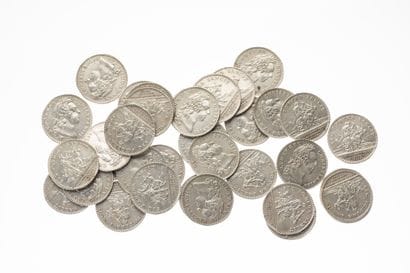 35 Extraordinaire des Guerres tokens in 950/°°°...