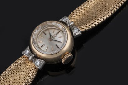 OMEGA. Ladies' wristwatch in yellow gold...