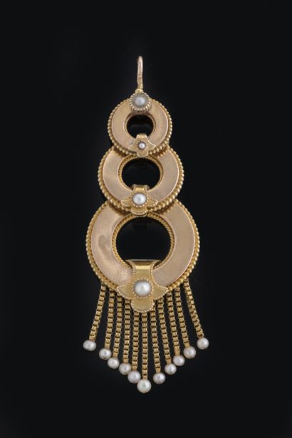 Yellow gold (750 thousandths) pendant decorated...