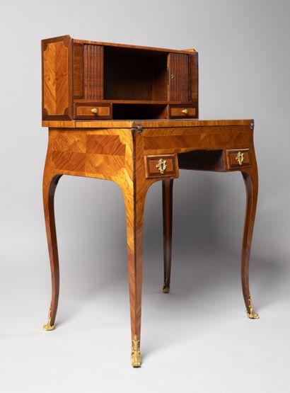 All-sided rosewood veneered desk in amaranth...
