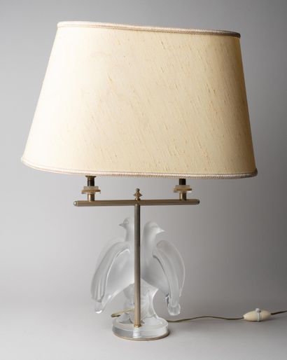 MAISON LALIQUE
Ariane (deux colombes)
Lampe...