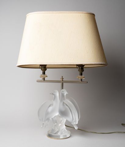 MAISON LALIQUE
Ariane (deux colombes)
Lampe...