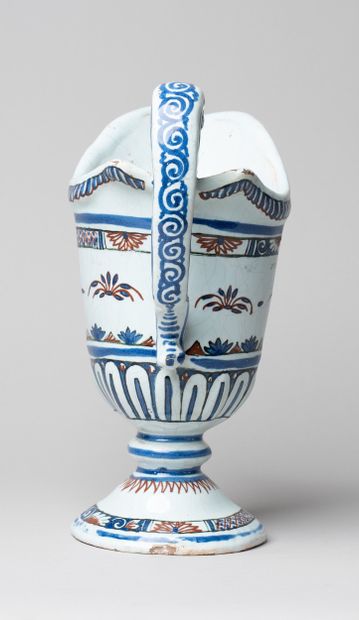ROUEN, 18th century 
Helmet-shaped ewer on...