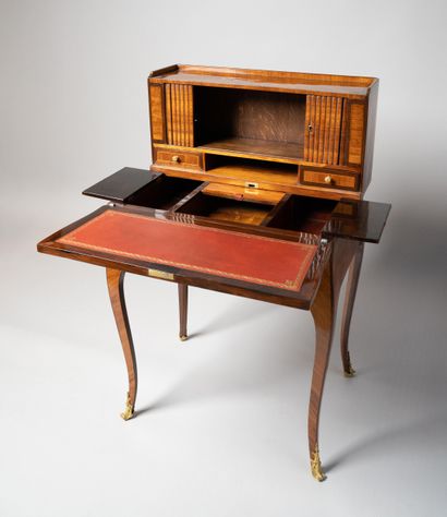All-sided rosewood veneered desk in amaranth...
