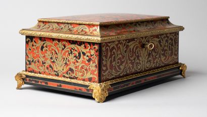 Coffret with curved top in Boulle marquetry...