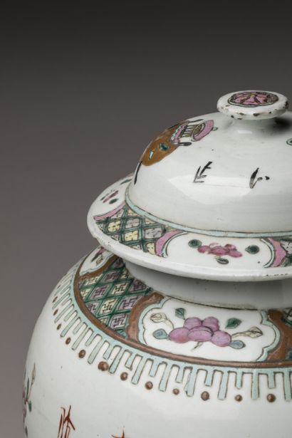 CHINA 19th century 
Pair of porcelain and...