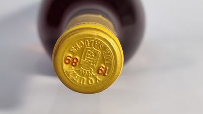 1 Mag CHATEAU D'YQUEM 1989 C1 Supérieur Sauternes...
