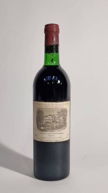 1 B CHATEAU LAFITE ROTHSCHILD 1975 GCC1 Pauillac...